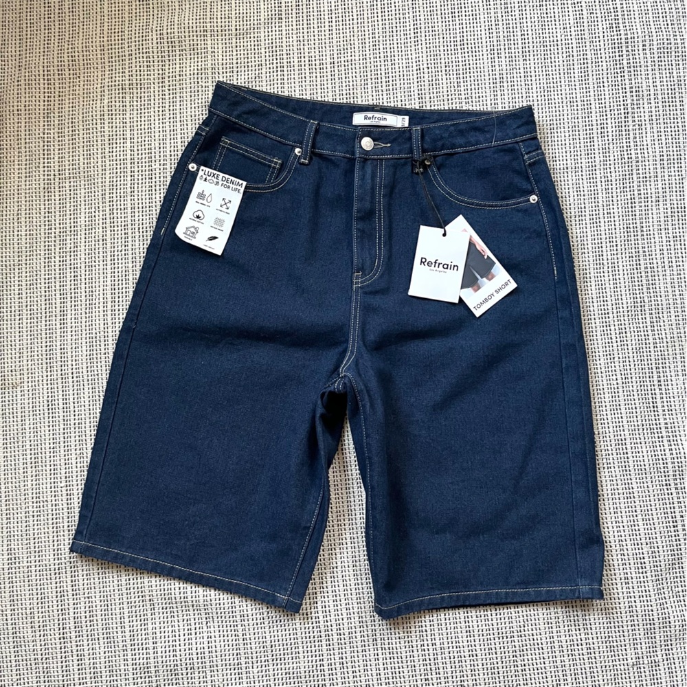 NWT Women’s Dark Blue Navy Denim Jeans Jorts